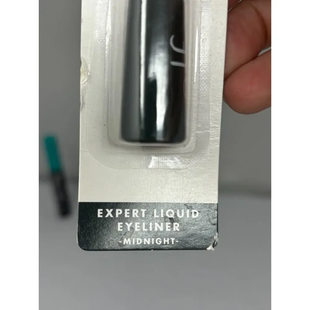 E.L.F. Lash XTNDR Tubing Mascara Pitch‎ Black Expert Liquid Eyeliner Midnight